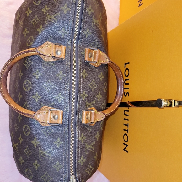 SOLD!!! Speedy 35 Louis Vuitton handbag - Picture 9 of 15